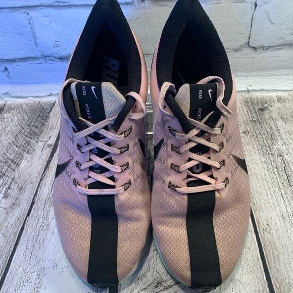 NIKE Women’s Zoom Pegasus 35 Turbo Running Shoe / Size: 8.5 - Picture 3 of 11